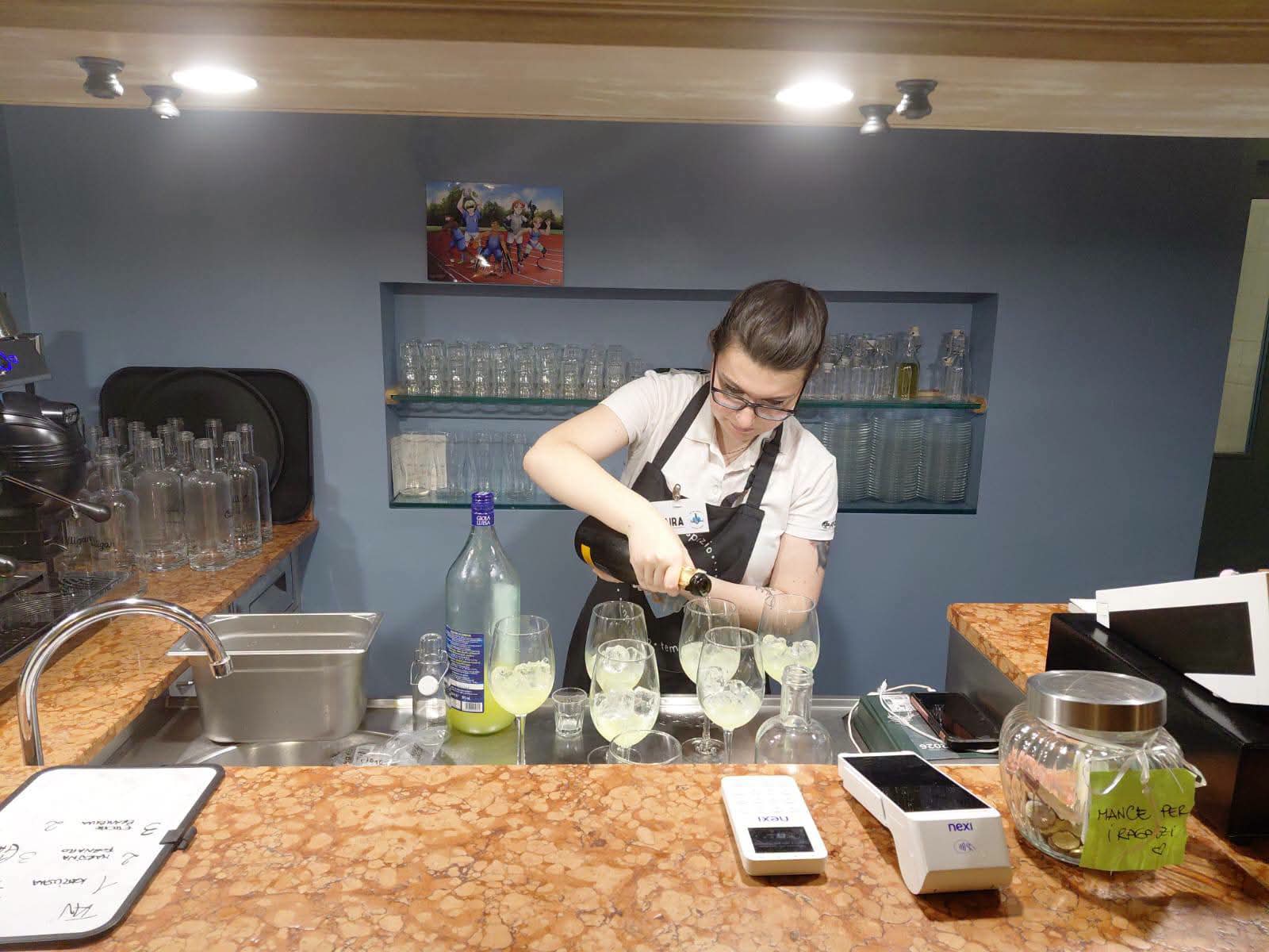 Sala Aut&Food